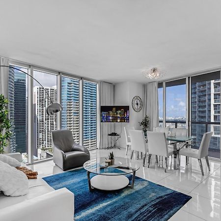 Luxurious Condo At Icon With Views 마이애미 외부 사진