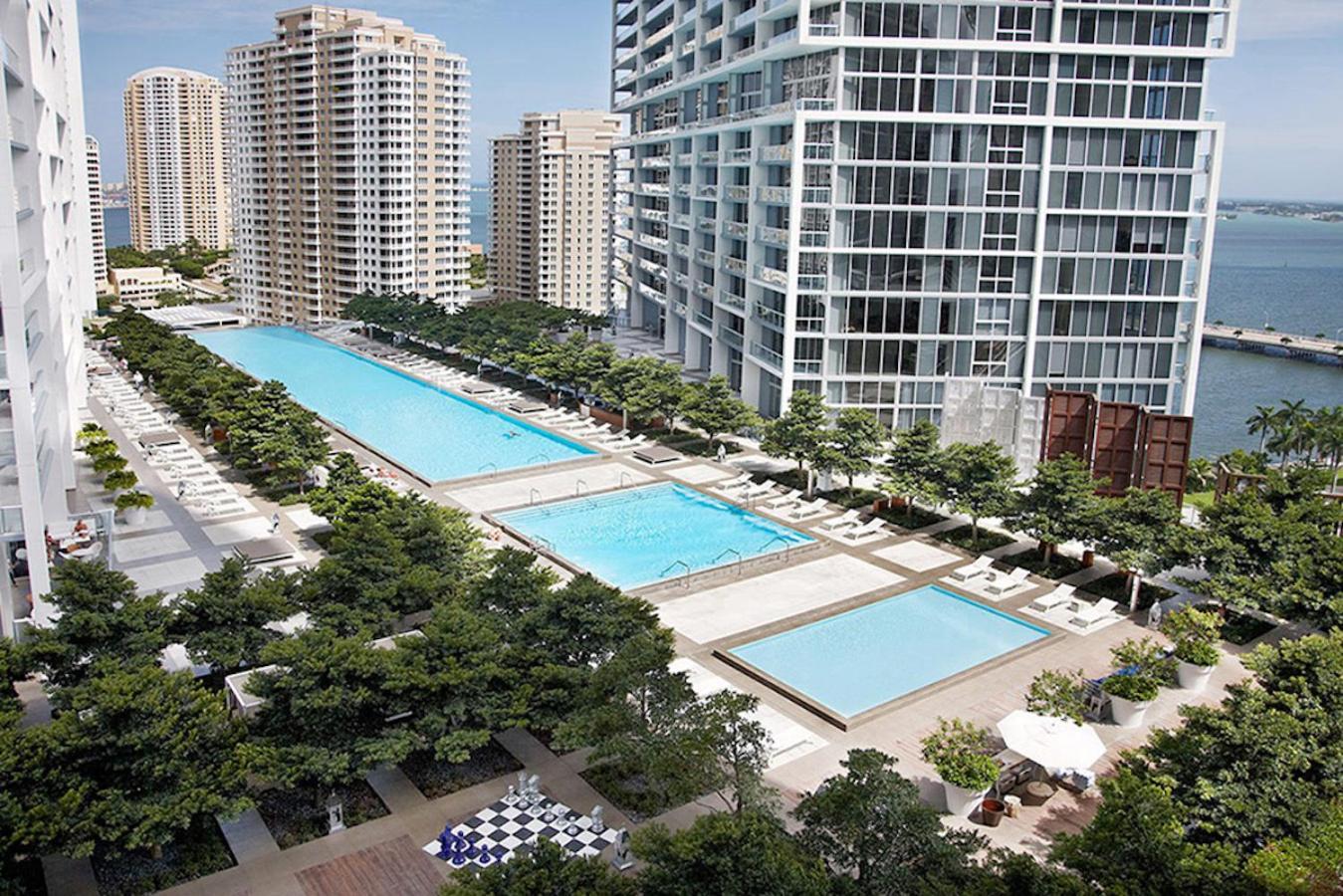Luxurious Condo At Icon With Views 마이애미 외부 사진