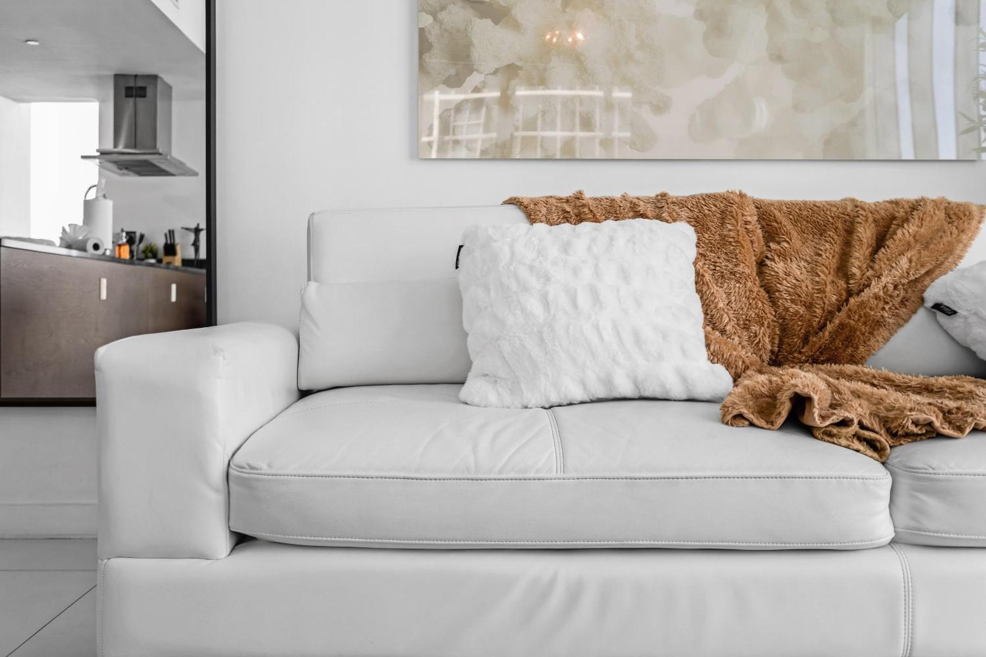 Luxurious Condo At Icon With Views 마이애미 외부 사진